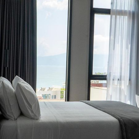 Center Hotel Sarandë 外观 照片