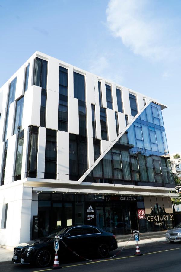Center Hotel Sarandë 外观 照片