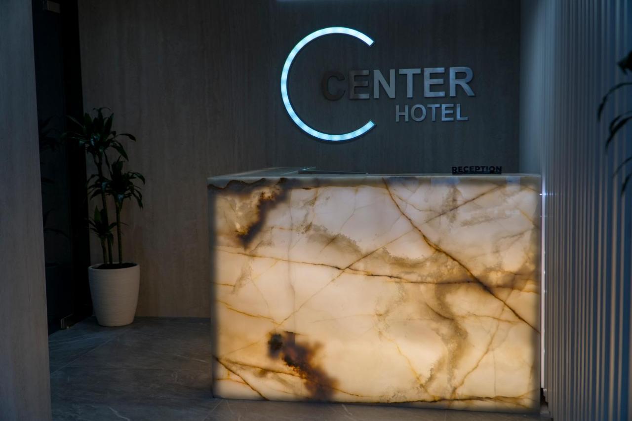 Center Hotel Sarandë 外观 照片