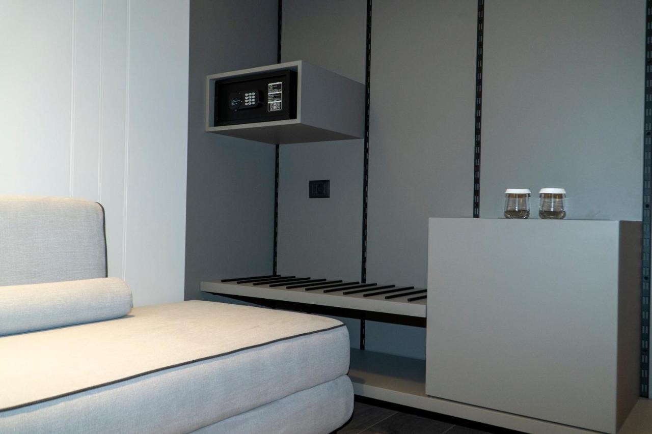 Center Hotel Sarandë 外观 照片