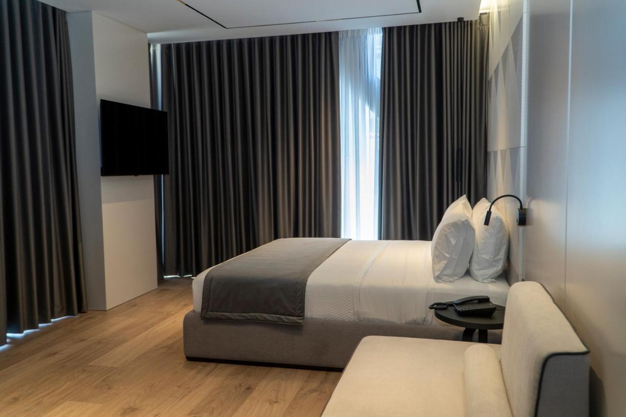 Center Hotel Sarandë 外观 照片