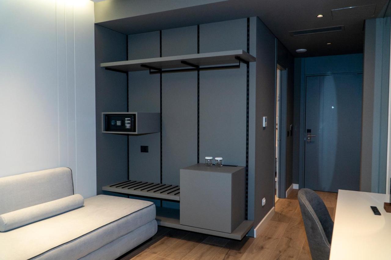 Center Hotel Sarandë 外观 照片